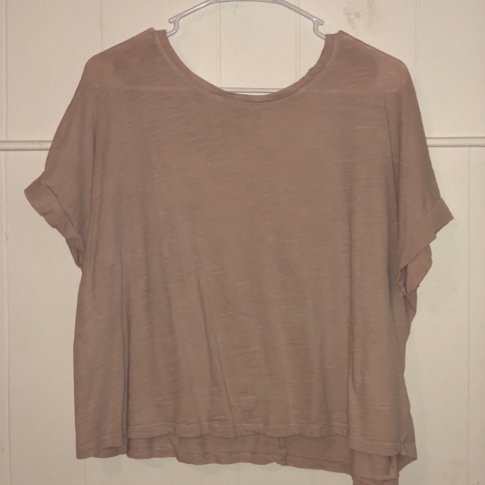 Light pink Old Navy t-shirt